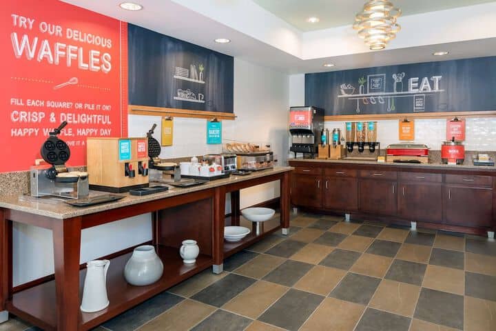 Breakfast area